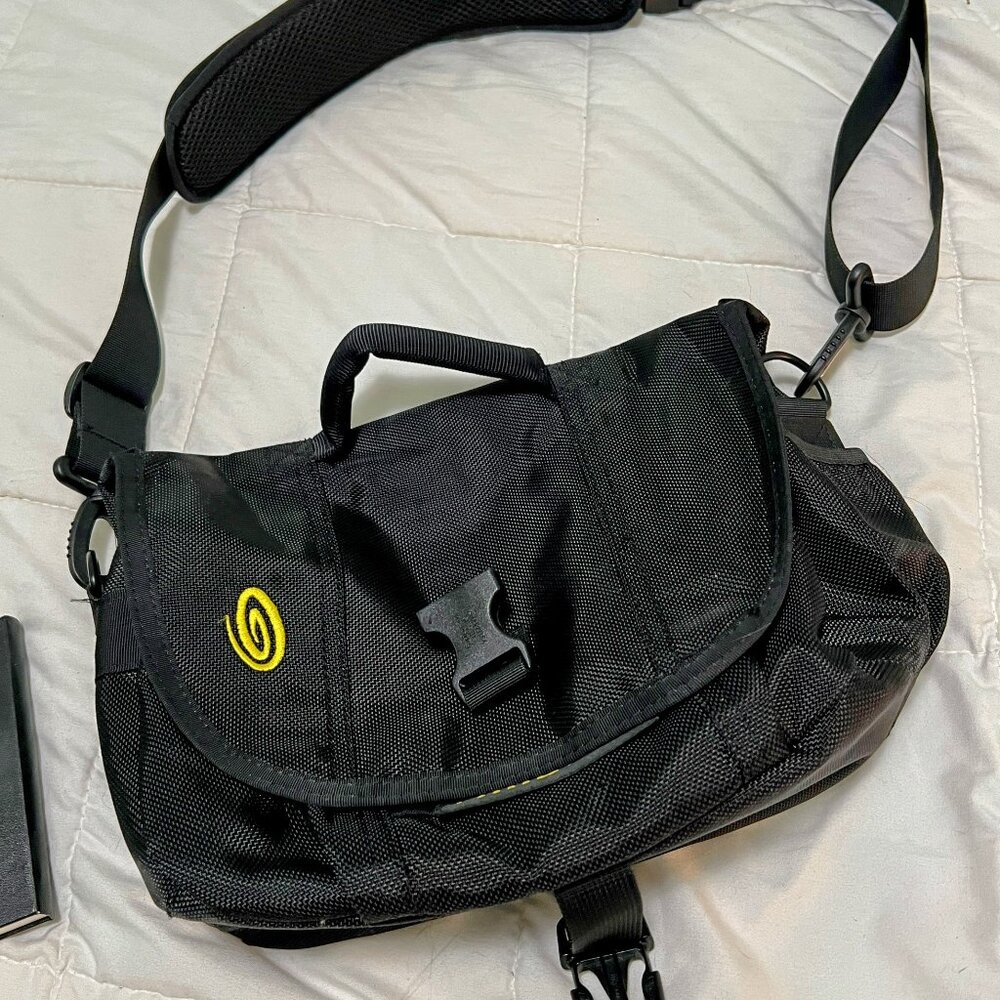 Timbuk2 Metro Messenger Crossbody Bag